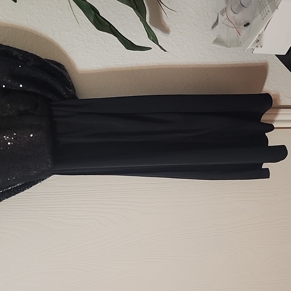 Sequins Maxi Skirt - Picture 6 of 6